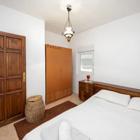 Comfy With Shared Pool And Terrace In Bodrum