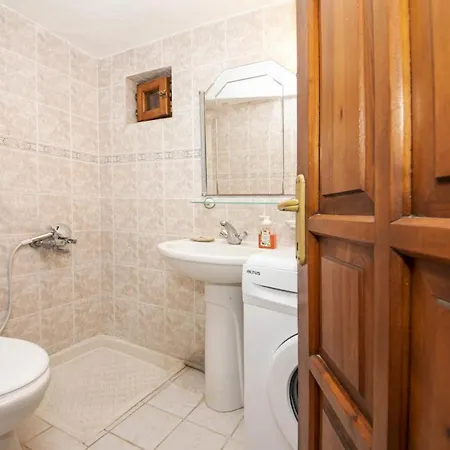 Comfy With Shared Pool And Terrace In Bodrum Villa Karabag